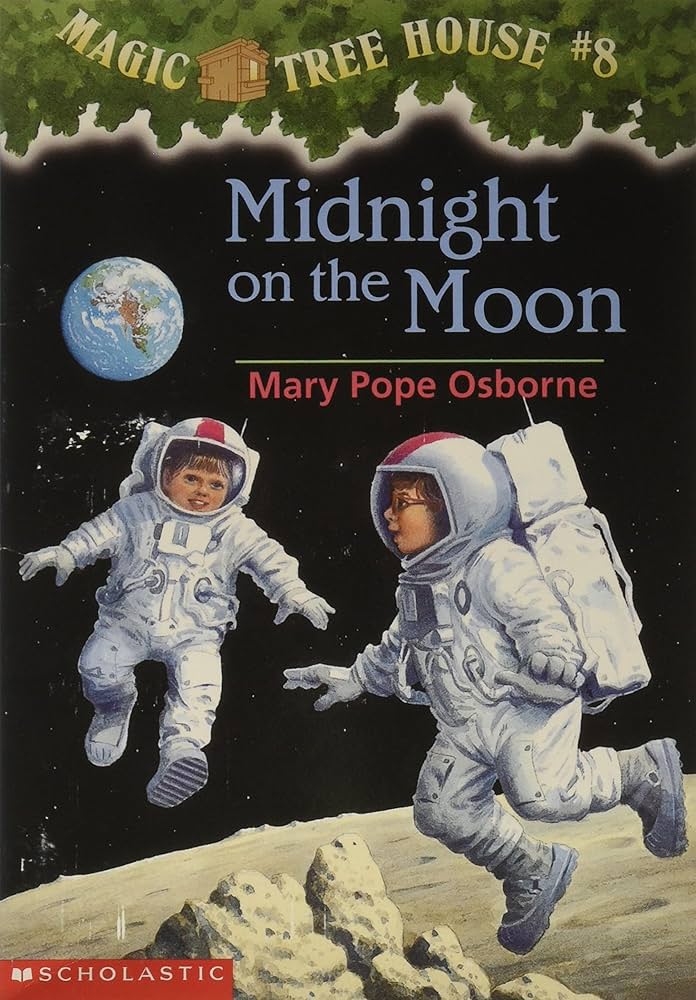 Midnight on the Moon (Magic Tree House #8): Osborne, Mary
